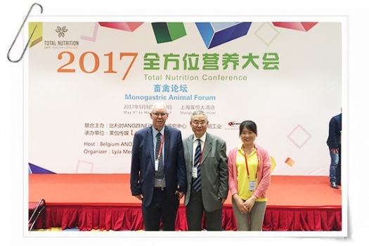 小編我.jpg